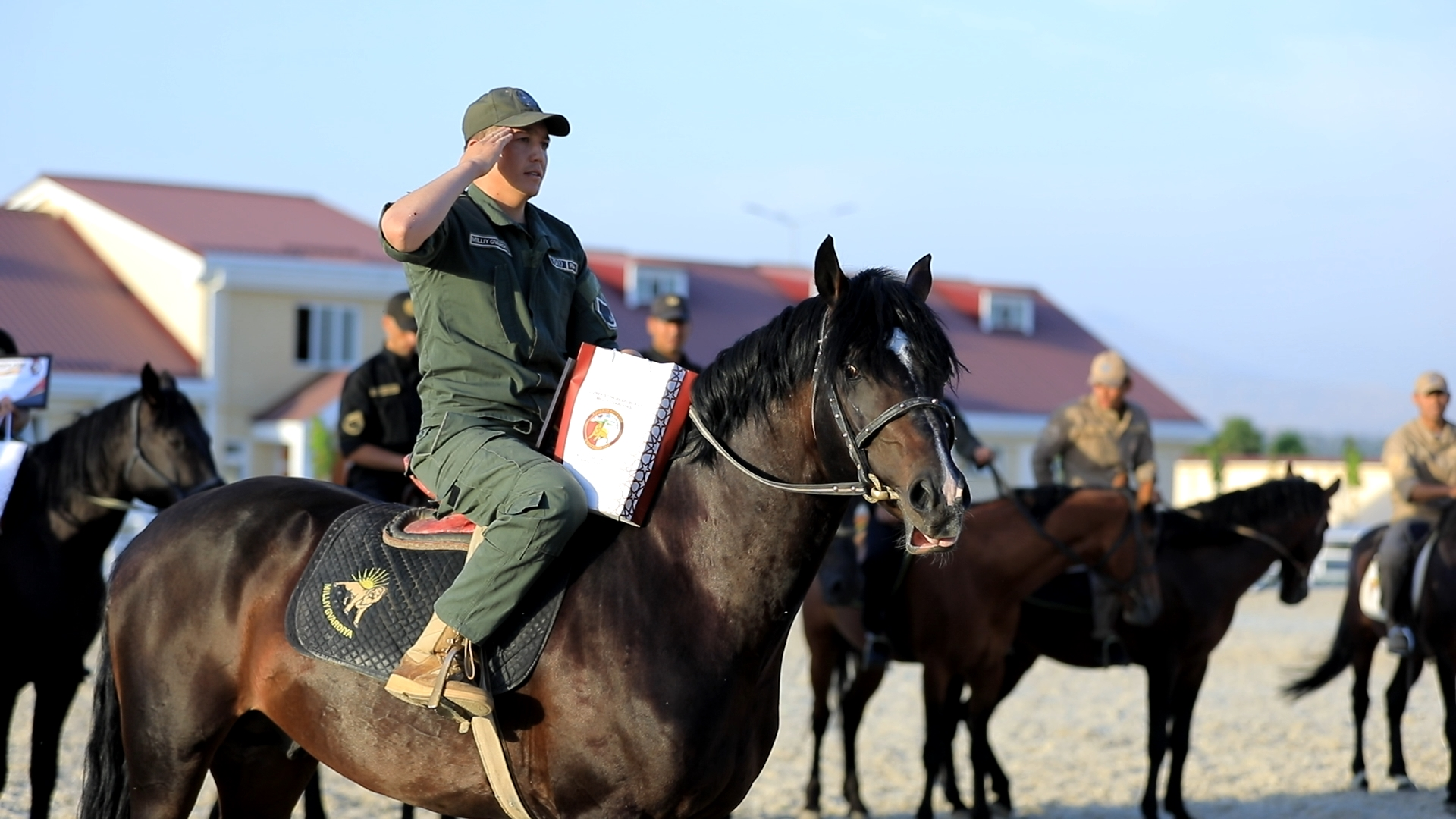 塔什干尤科里奇尔奇克区国民卫队骑兵中队基地 - 5