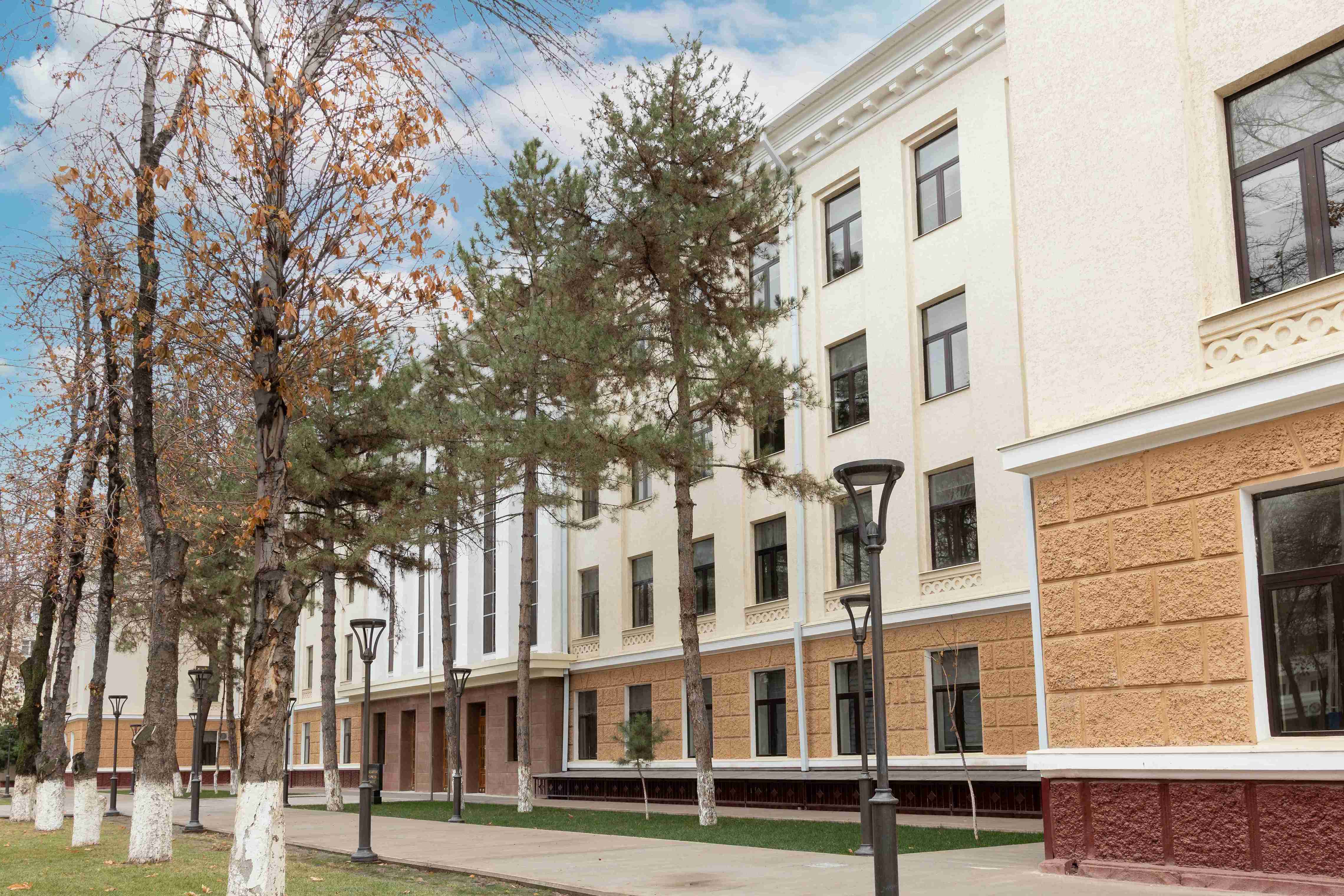 Qurilish va pardozlash ishlarining majmuasi