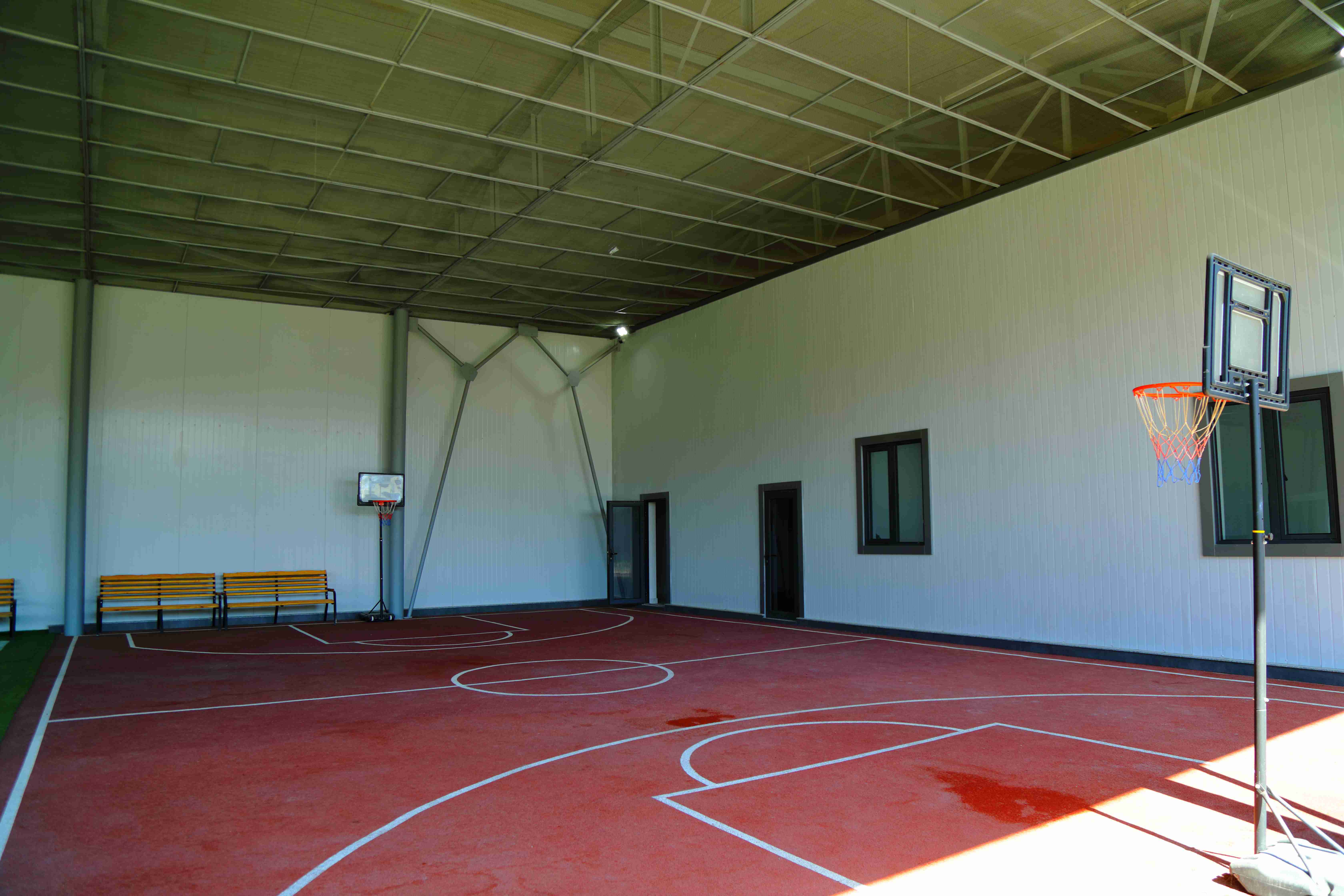 Metall karkas mustahkamlandi