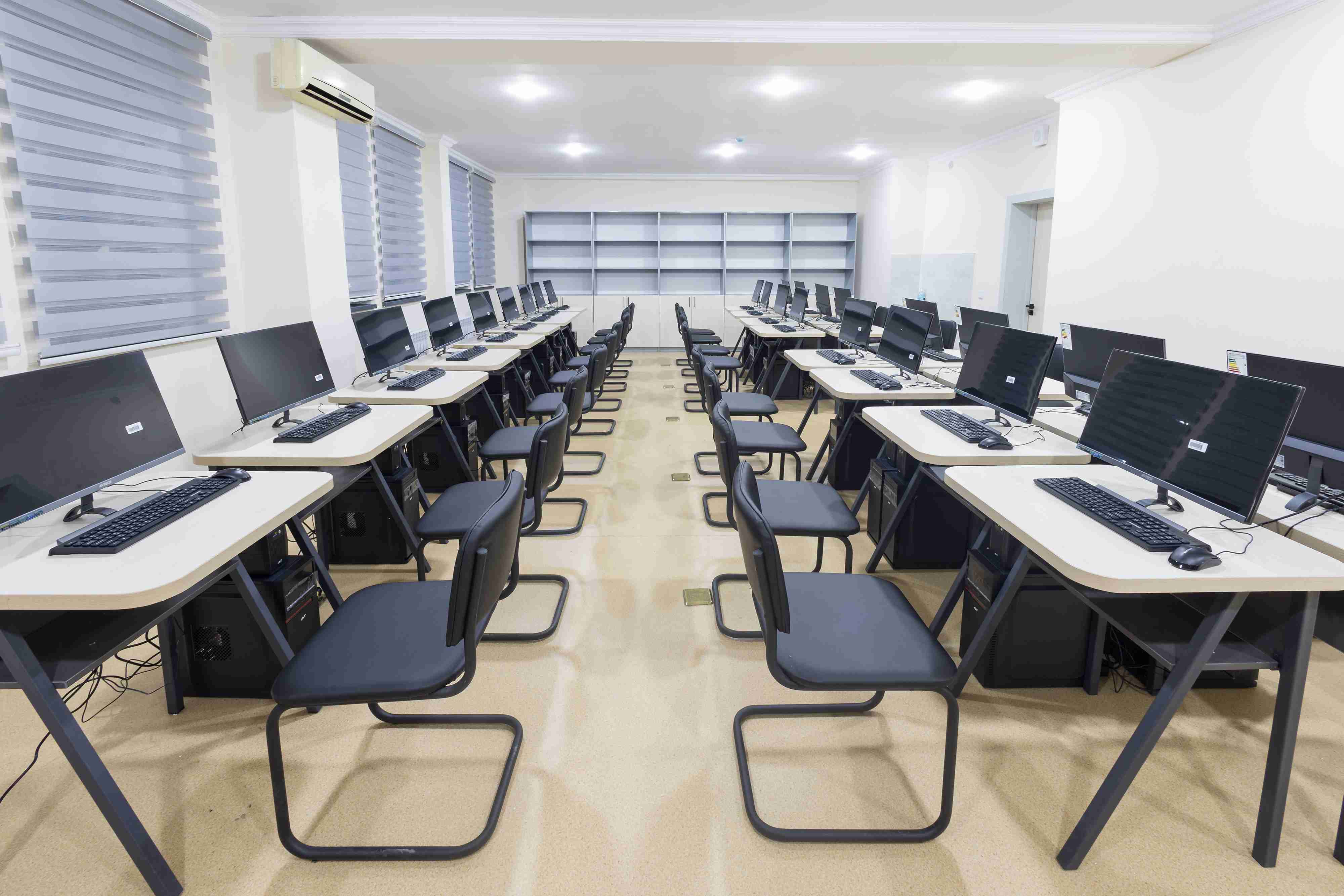 现代化教学基础设施 - 创新与舒适