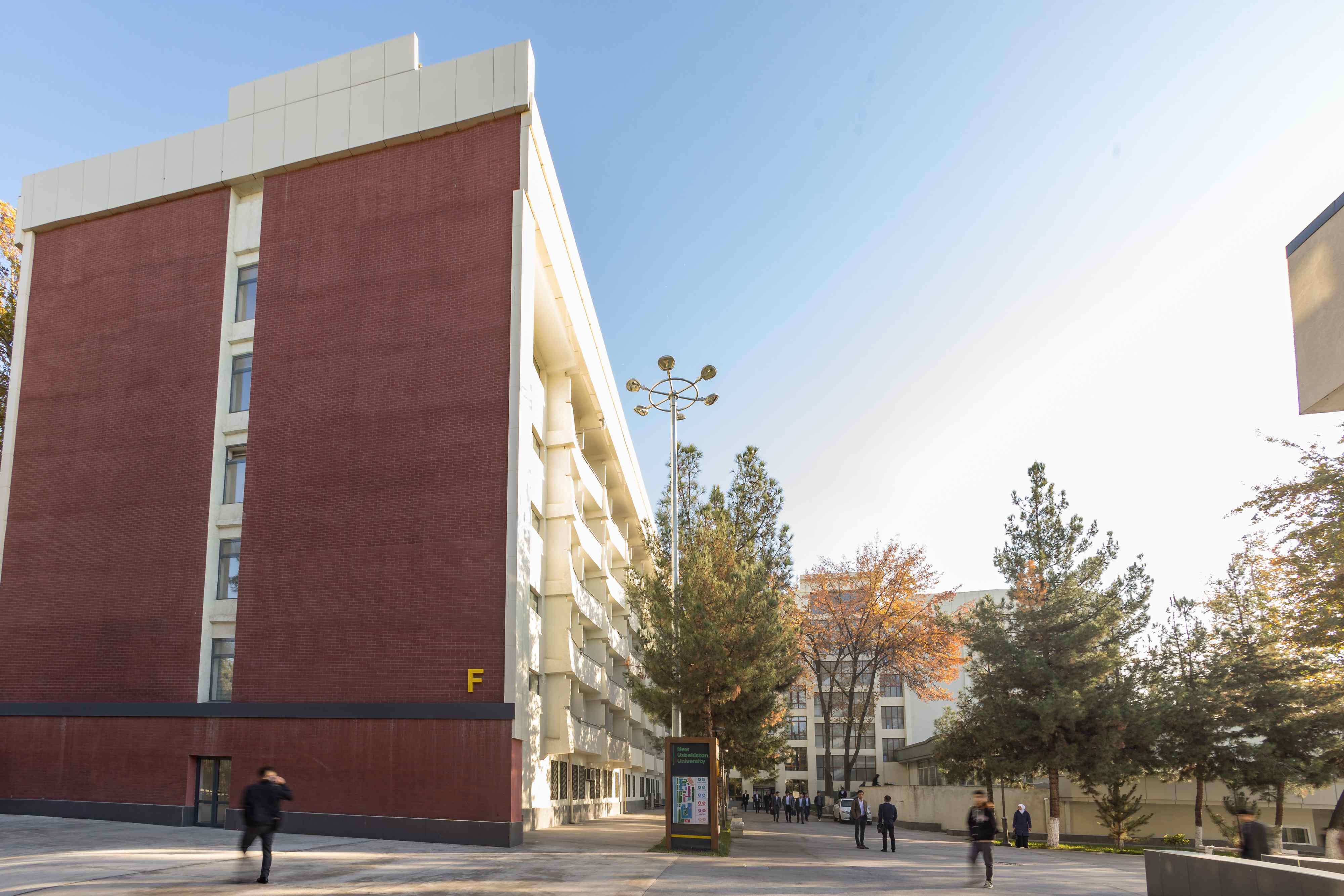 现代外立面 - 美观耐用材料